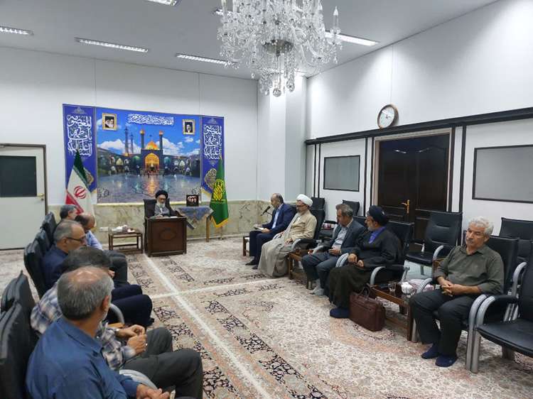 دیدار مدیرکل دامپزشکی استان قم با تولیت آستان مقدس حضرت معصومه سلام الله علیها