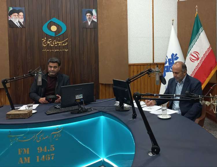 مدیرکل دامپزشکی قم در برنامه «صمیمانه» رادیو قم: ذبح دام در معابر ممنوع است/ شهروندان فرآورده‌های بسته‌بندی دارای لیبل و مشخصات استفاده کنند.